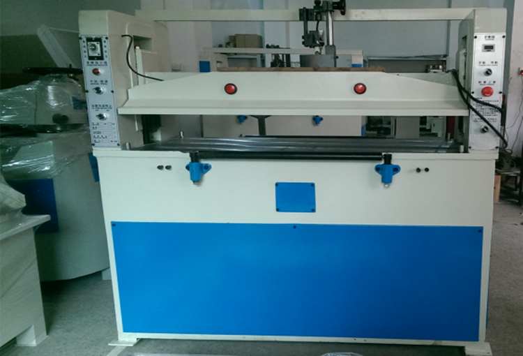 WL-822(ƽ��ʽ)25T��30T ƽ��ʽ�͉��Ô��C(j��)